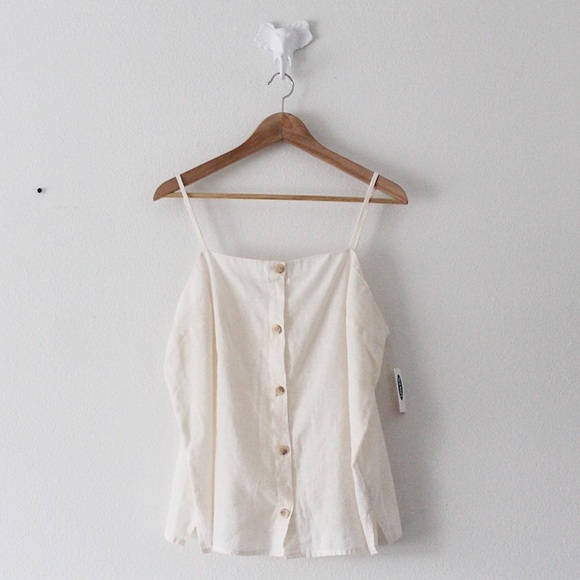 Old Navy Tops - 🍒NWT Old Navy Button Front Linen Tank Top